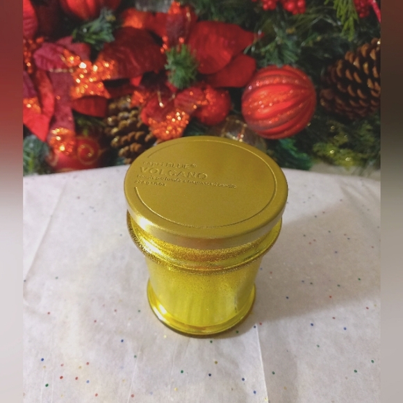 Volcano Glitz Found Glass - 8 oz - Picture 8 of 8